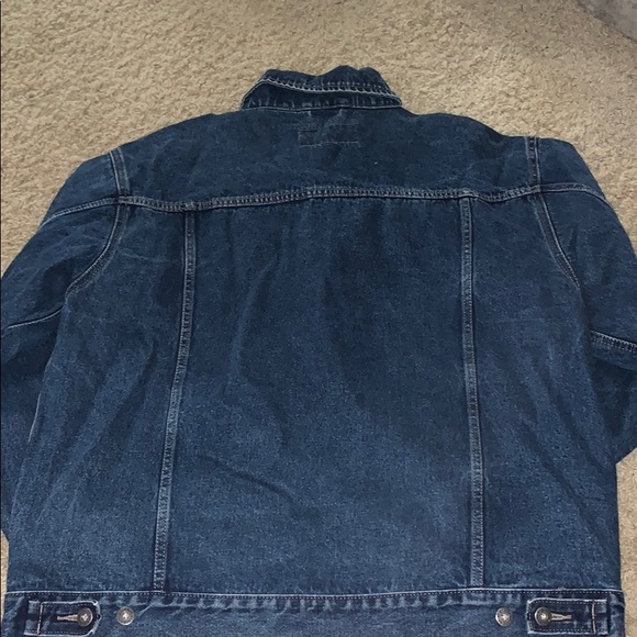 Women’s wrangler jean jacket - Picture 2 of 3